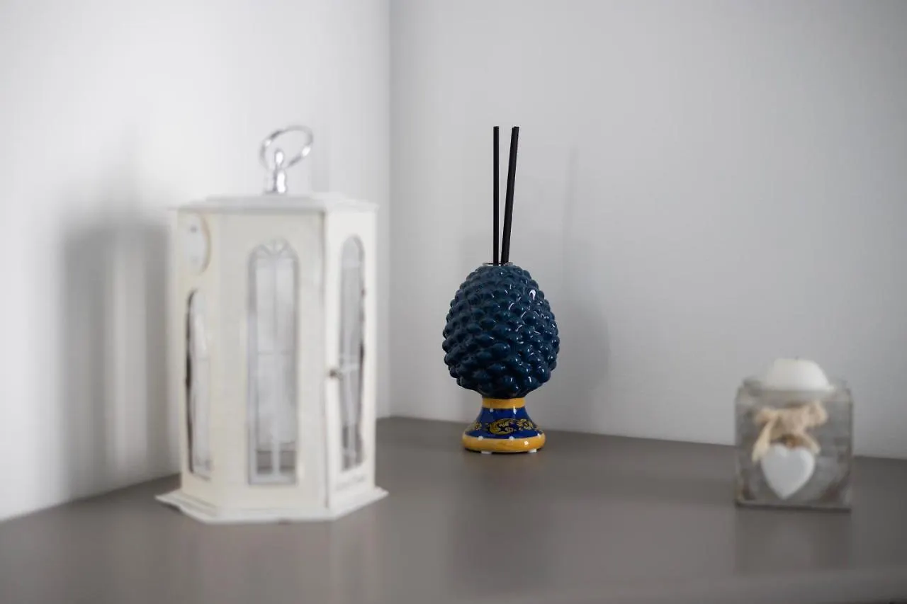 ゲストハウス Palermonamour Art Gallery Suite